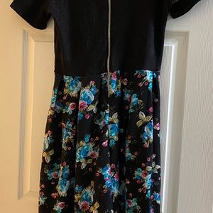 Lularoe Medium Gently Used Dress